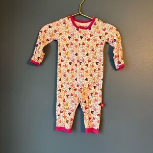 Magnetic Me heart print bamboo romper‎